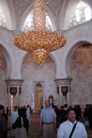 Verdens største lysekrone i Moskeen