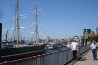 Anders ved havnen i Hamburg